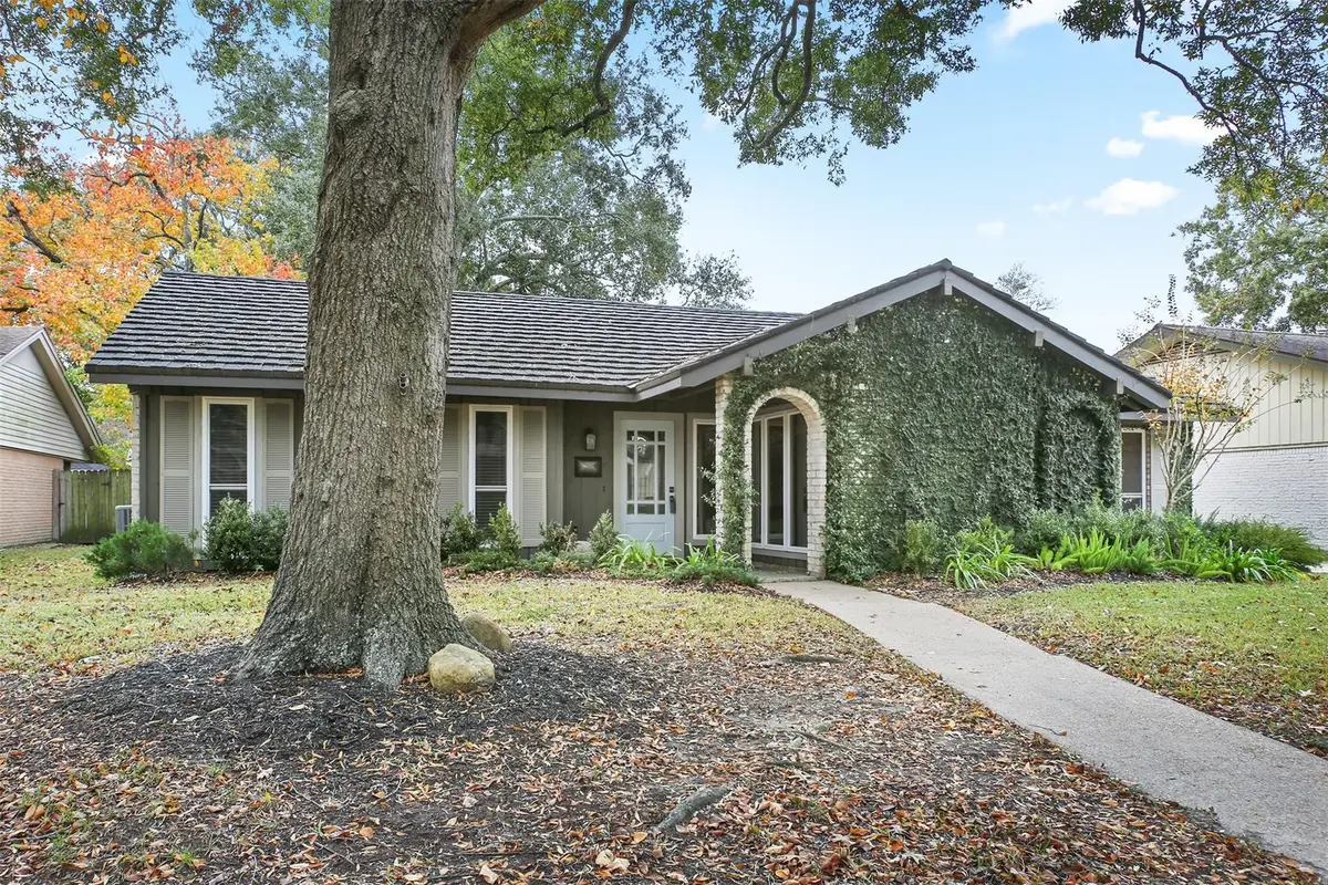 18306 Barbuda Lane, Houston, TX 77058 - #1