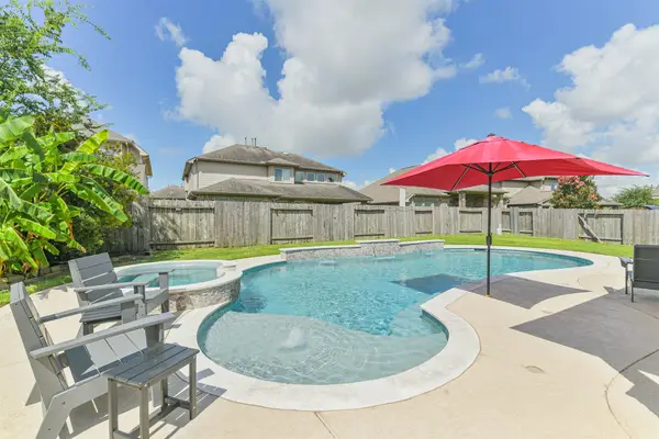 14806 S Canary Yellow Circle, Cypress, TX 77433