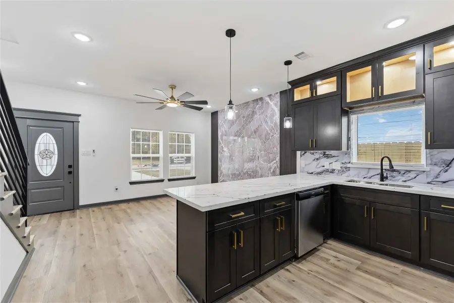 8006 Birmingham Street #A/B, Houston, TX 77028 - Image #3