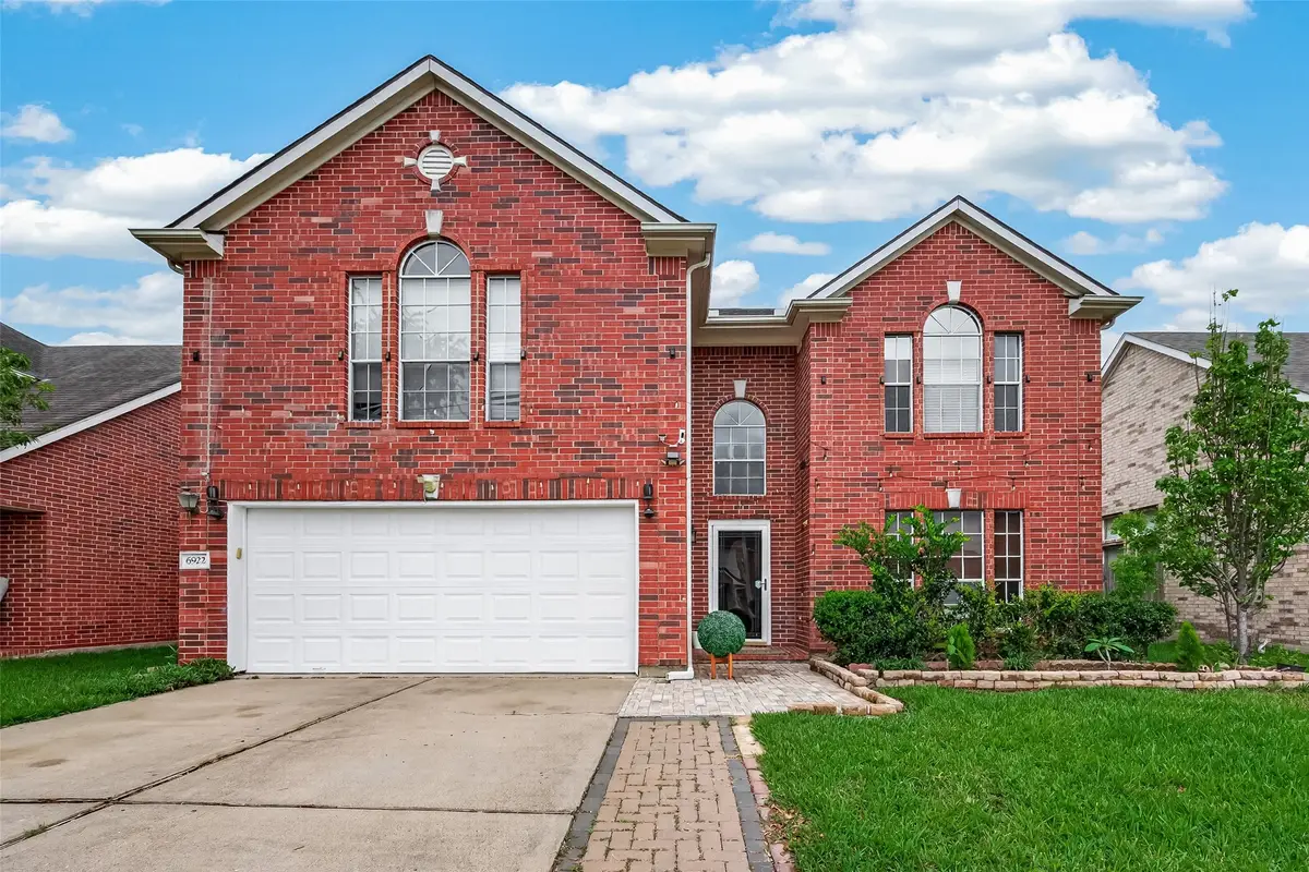 6922 Leaders Crossing Drive, Houston, TX 77072 - #1