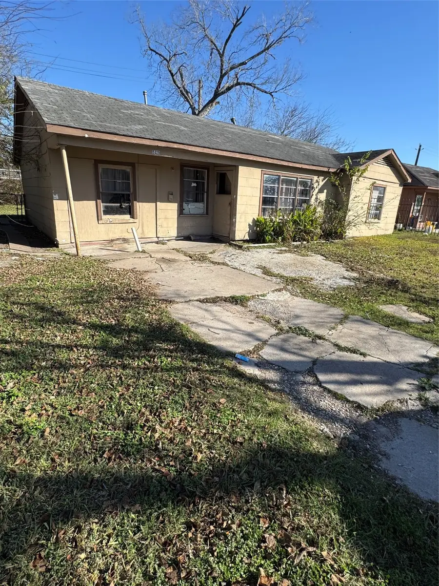 5325 Longmeadow Street, Houston, TX 77033 - #2