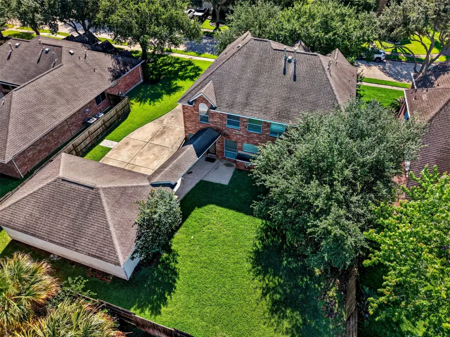4122 Casa Del Lago Drive, Missouri City, TX 77459 - #3
