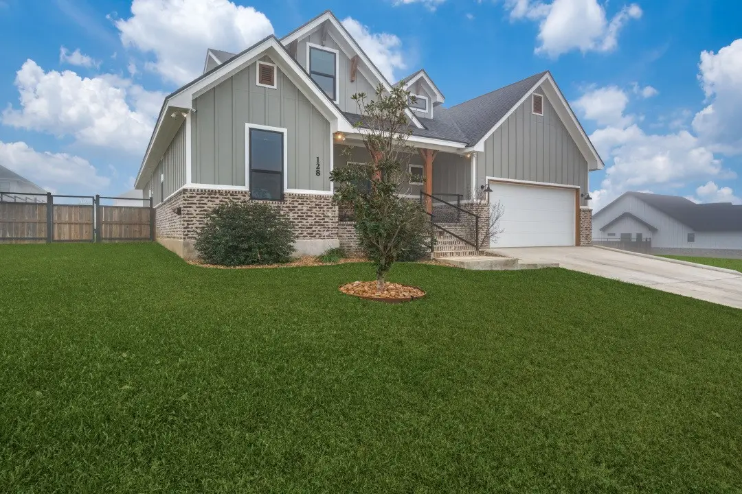 128 Juniper Point, La Vernia, TX 78121 - Image #1
