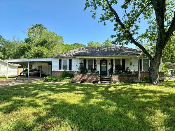 105 Blackstone, White Oak, TX 75693
