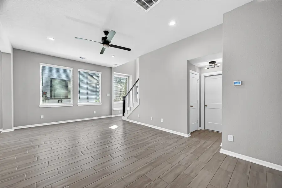 477 Long Leaf Pine Dr, Montgomery, TX 77316 - #3