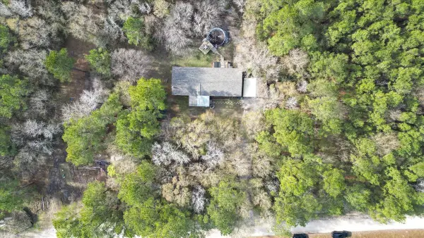 212 Highland Drive, Huntsville, TX 77320