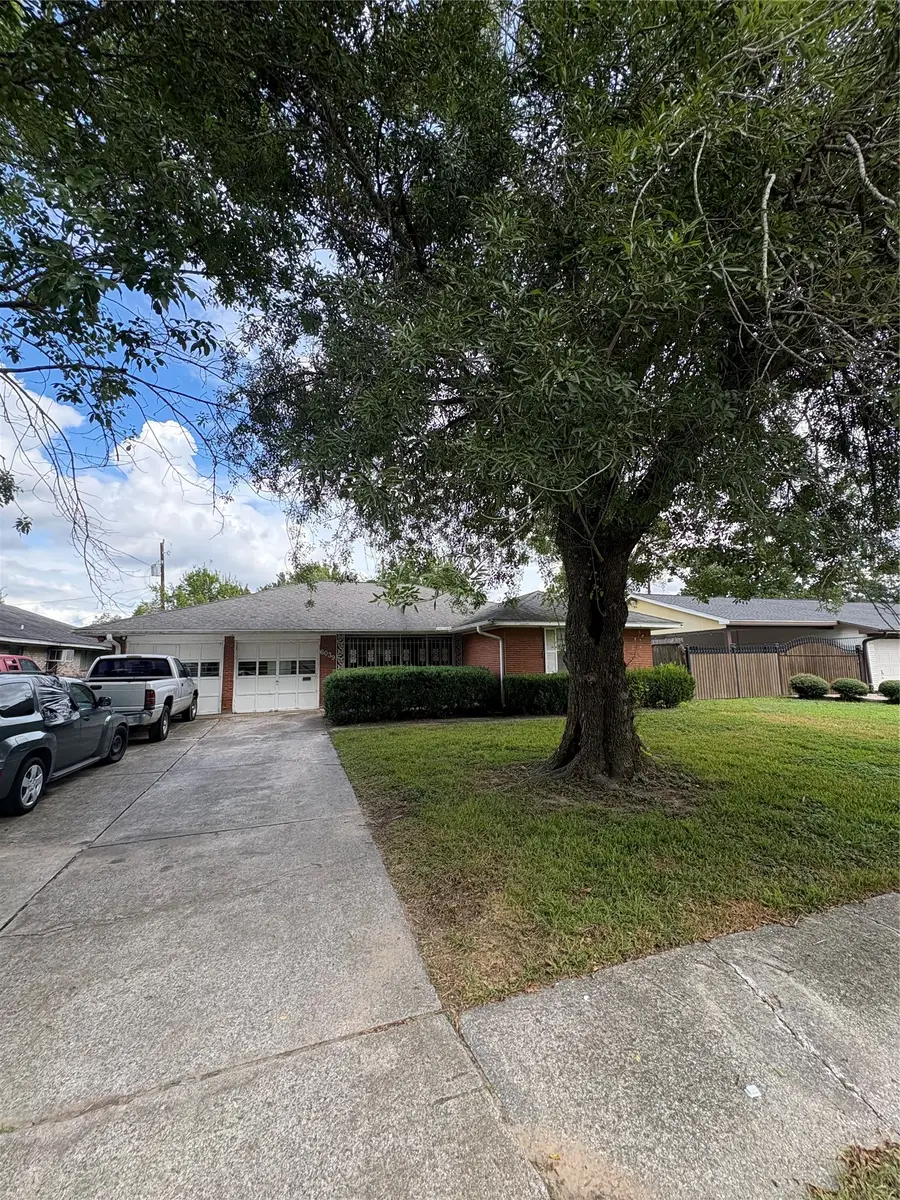 6039 Harbrook Drive, Houston, TX 77087 - #2