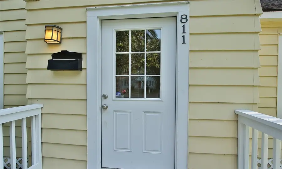 811 10th Avenue N, Texas City, TX 77590 - Image #3