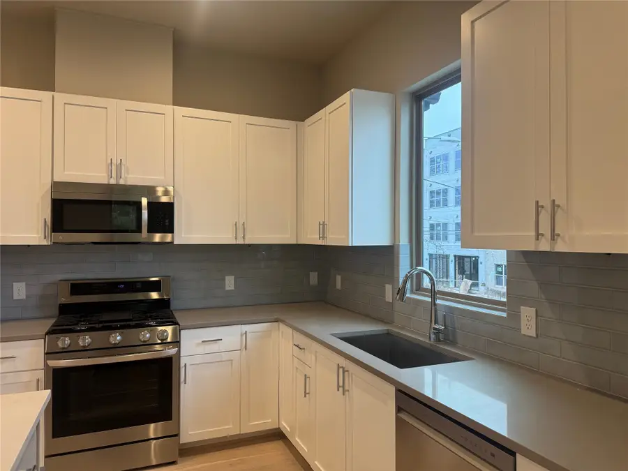 540 Janisch Road #F, Houston, TX 77018 - Image #2