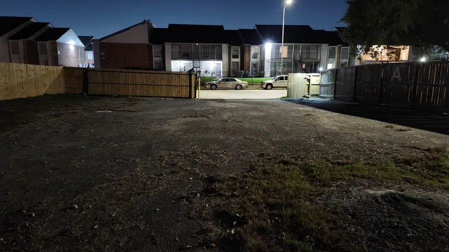 9702 Crofton Street, Houston, TX 77016 - Image #3