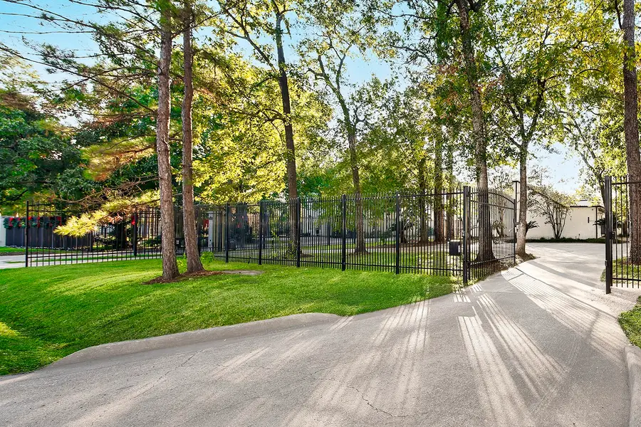 10 W Shady Lane, Houston, TX 77063 - #2