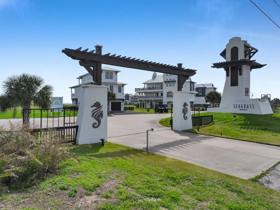 402 Seagrass, Gilchrist, TX 77617 - #2