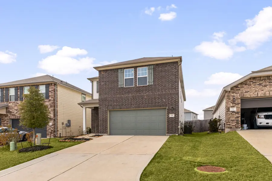 718 Amesbury Road, Conroe, TX 77316 - #3