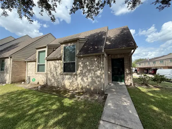 15510 Weldon Drive, Houston, TX 77032