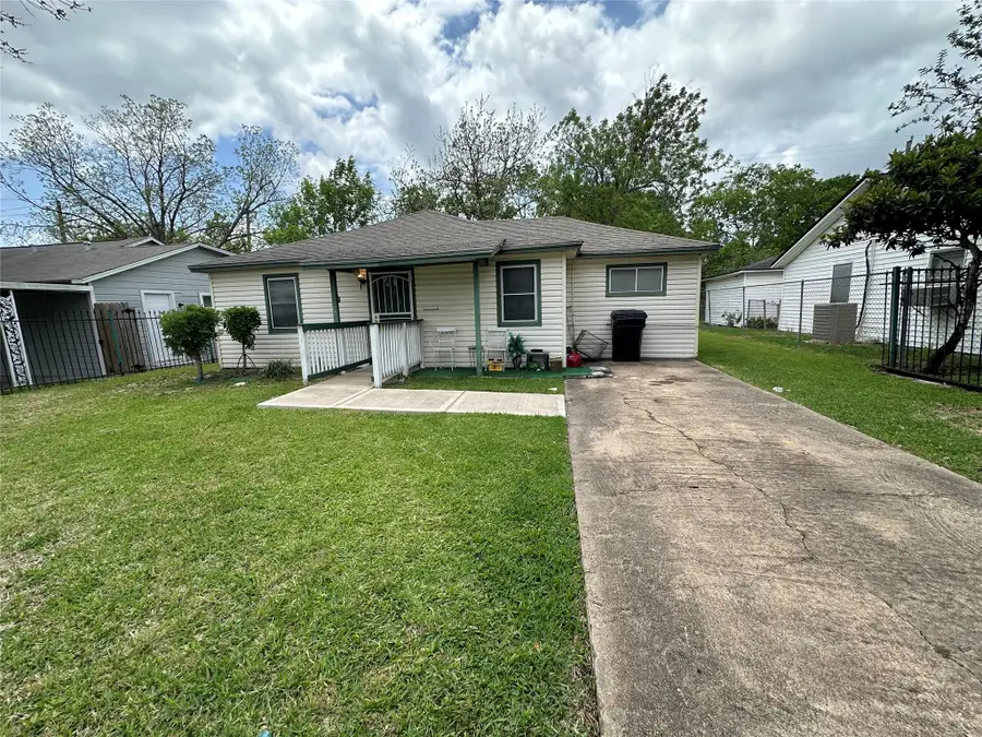 10206 Ashville Drive, Houston, TX 77051 - #2