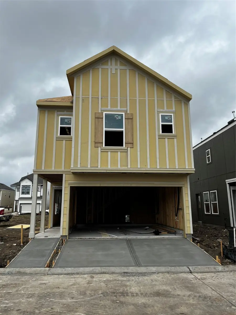 11418 Lucky Falls Drive, Houston, TX 77047 - Image #2