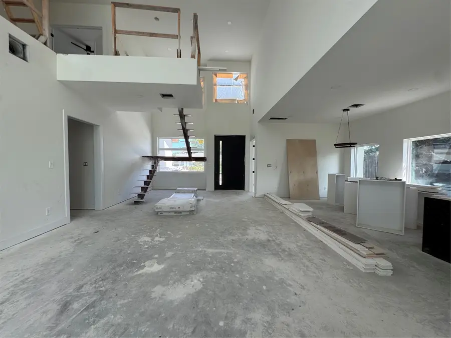 8005 Ridgeview Drive, Houston, TX 77055 - #2