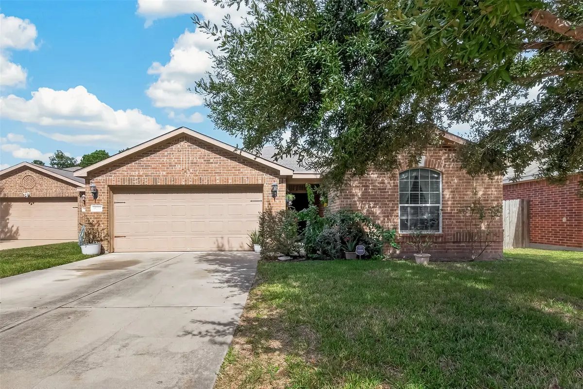 11722 Elizabeth Court, Pinehurst, TX 77362 - #1