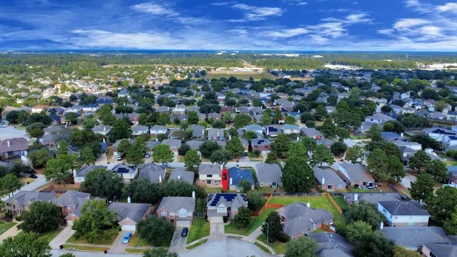 11910 N Brenton Knoll Court, Tomball, TX 77375 - Image #3