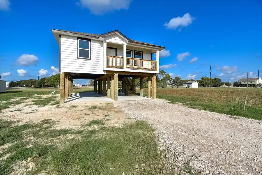 544 Buckskin Drive, Palacios, TX 77465 - Image #2