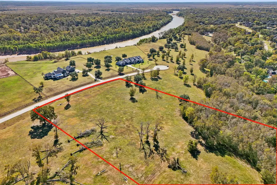 4802 Riverbend Ct, Fulshear, TX 77441 - Image #2