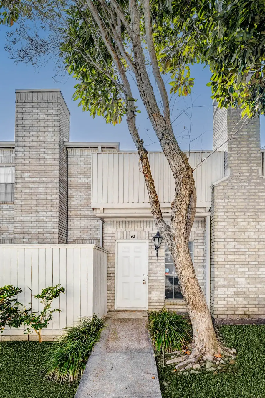 3800 Tanglewilde Street #102, Houston, TX 77063 - #2