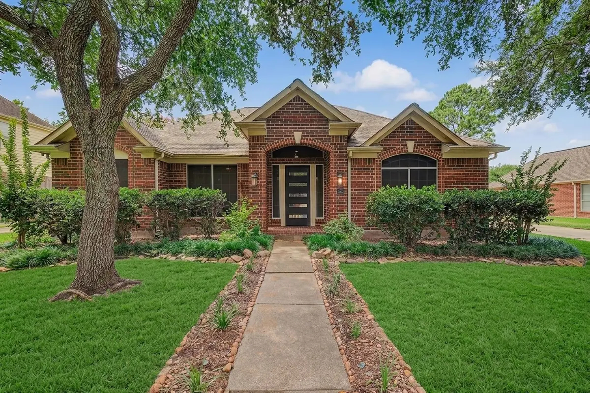 1210 Bob White Drive, Friendswood, TX 77546 - #1