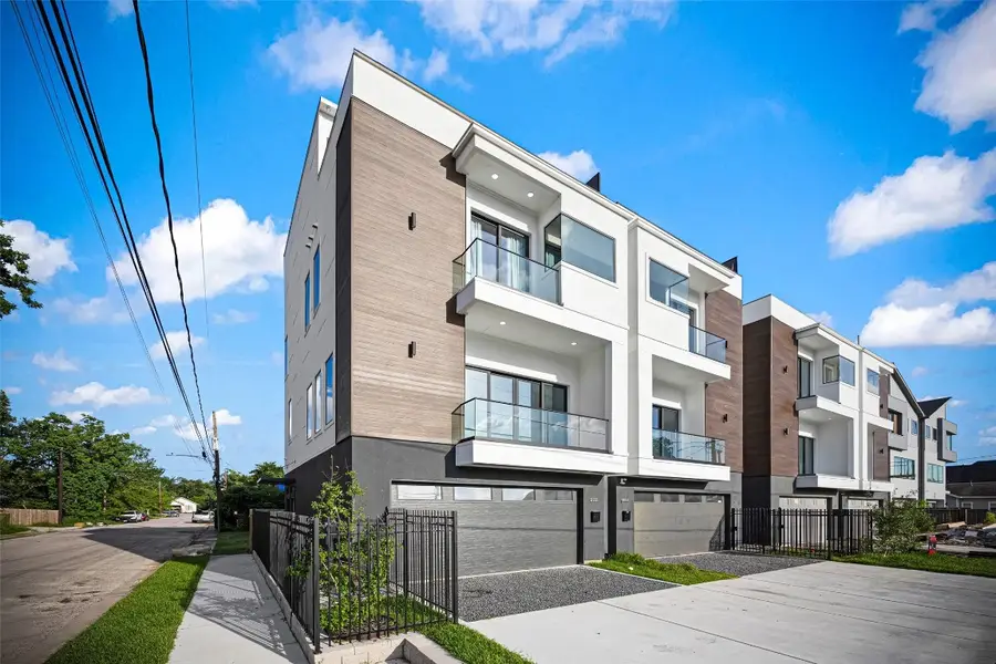 2801 Delano Street, Houston, TX 77004 - #2