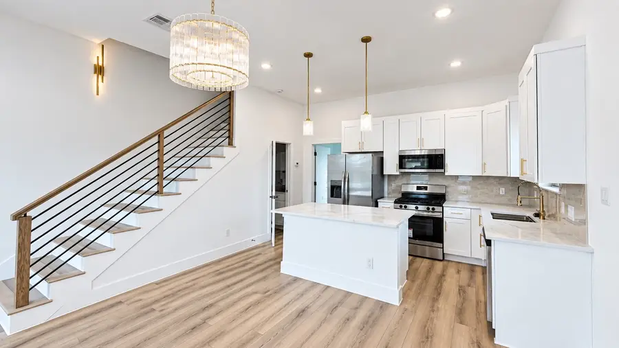 9011 Surry Street, Houston, TX 77028 - #2