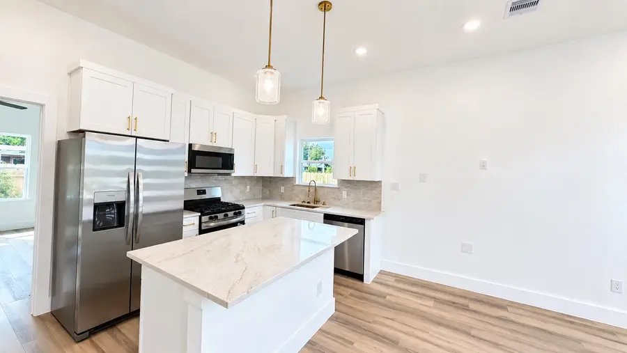 9011 Surry Street, Houston, TX 77028 - #3