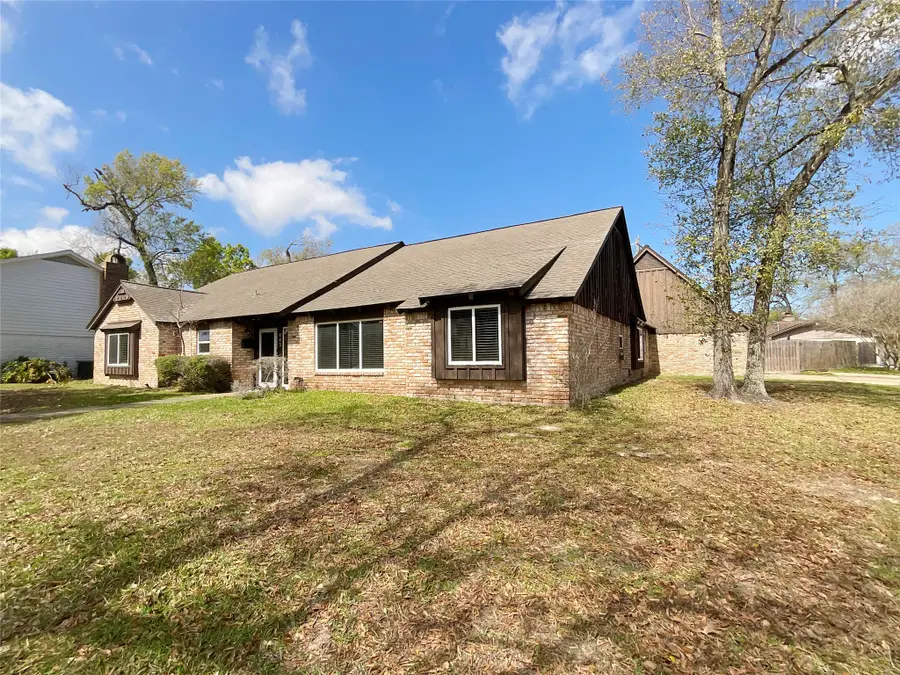 443 Bayou View Drive, El Lago, TX 77586 - #3