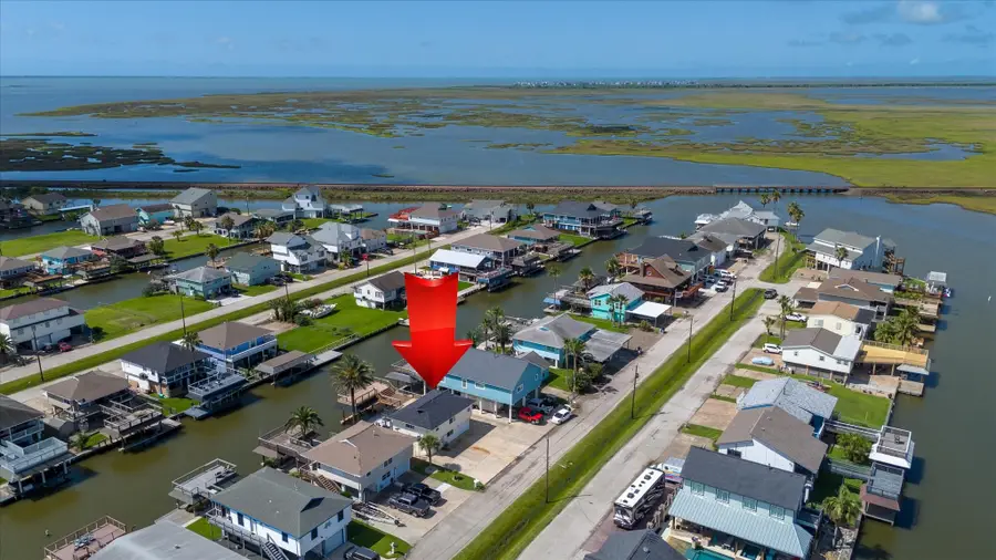 273 Barracuda Street, Bayou Vista, TX 77563 - #2