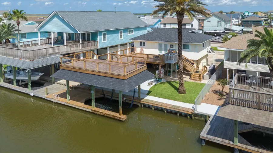 273 Barracuda Street, Bayou Vista, TX 77563 - #3