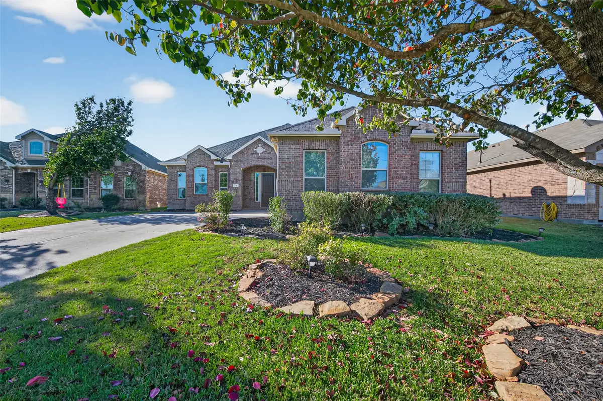 110 Carriage Court, Magnolia, TX 77354 - Image #1
