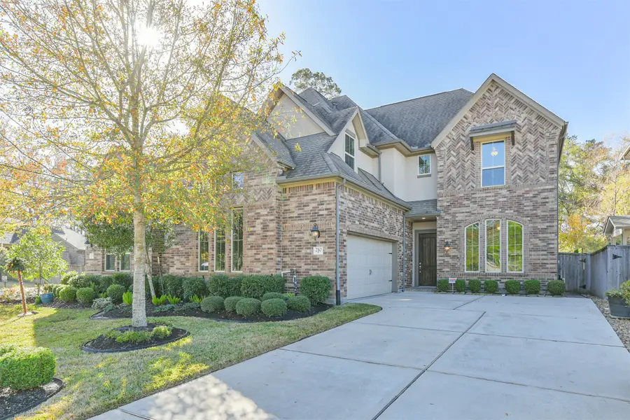 210 Liatris Court, Conroe, TX 77304 - Image #2