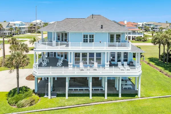 4207 Turks Point, Galveston, TX 77554
