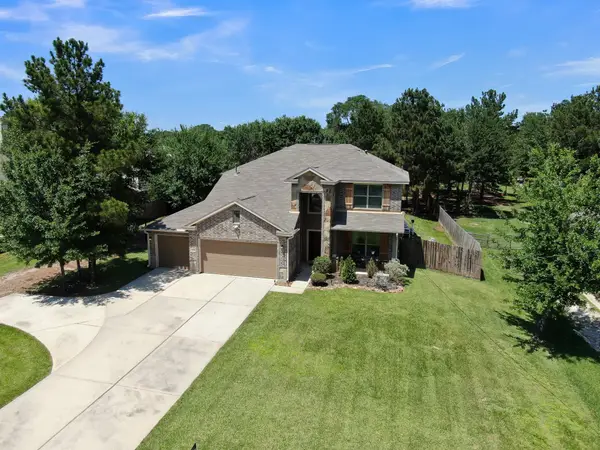 13335 Hidden Manor Court, Willis, TX 77318