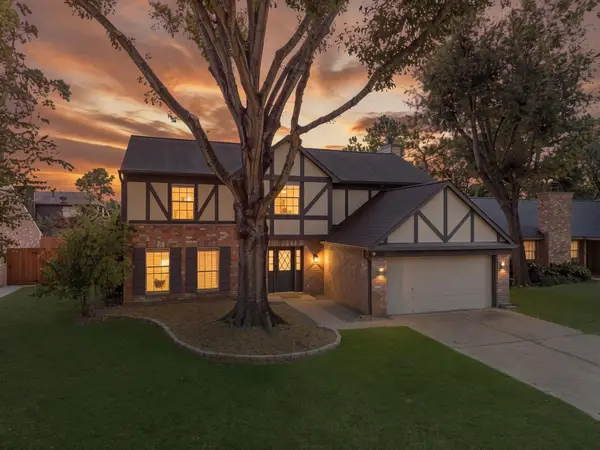 11303 Golden Ray Drive, Cypress, TX 77429