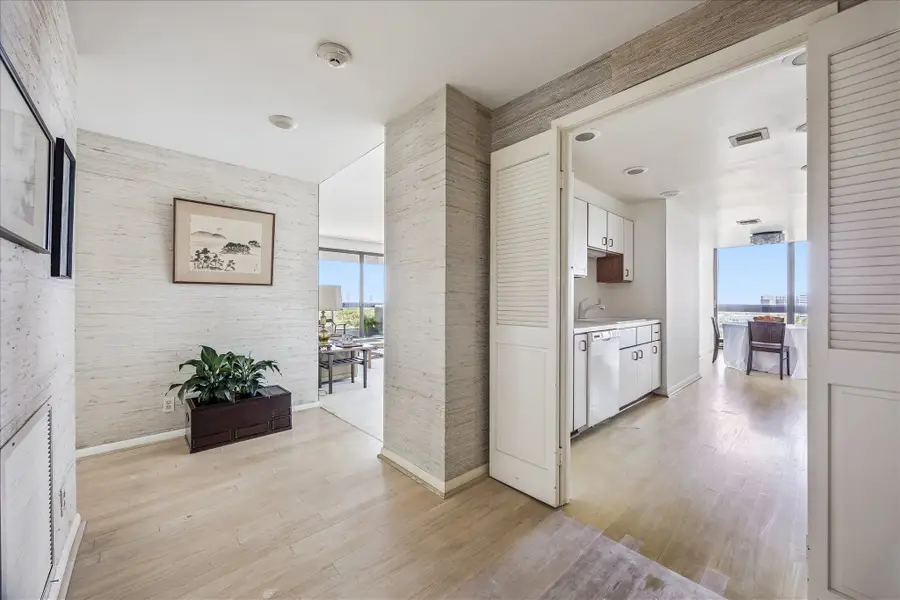 49 Briar Hollow Lane #1503, Houston, TX 77027 - #2