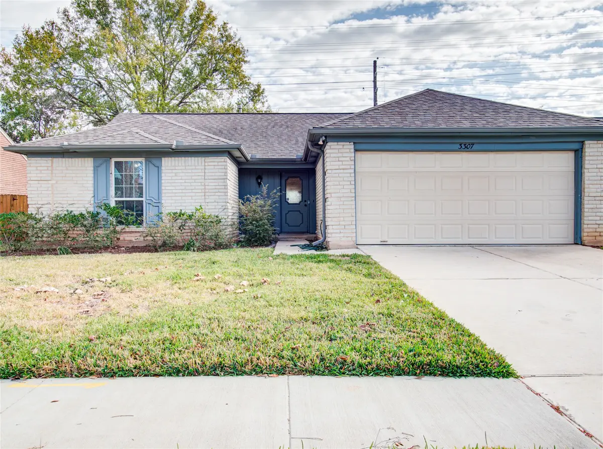 3307 E Heatherock Circle, Sugar Land, TX 77479 - #1