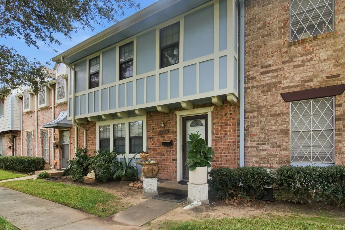 2266 Triway Lane #120, Houston, TX 77043 - Image #1