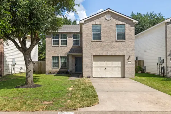 7230 Leafwind Drive, Cypress, TX 77433