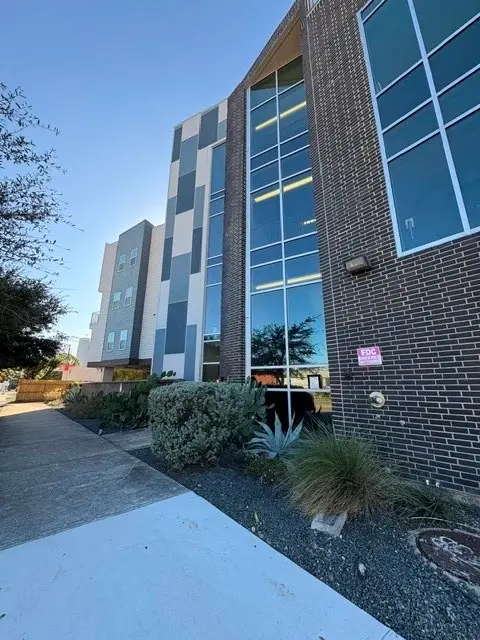 1011 Studemont Street #204, Houston, TX 77007