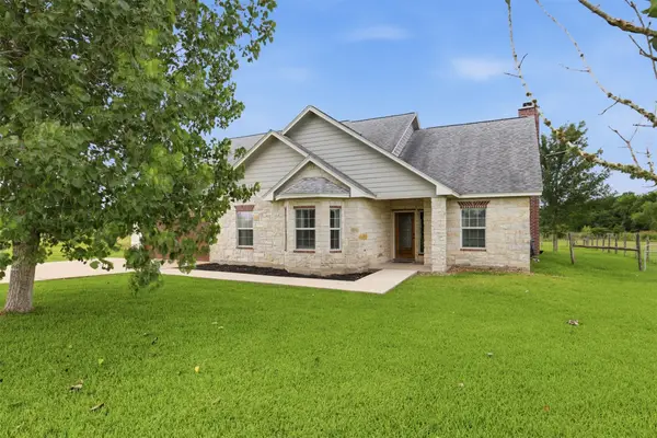 8295 County Rd 179, Richards, TX 77873