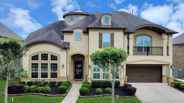 2202 Texoma Bend Lane, Friendswood, TX 77546