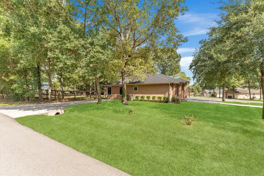 318 Shawnee Drive, Conroe, TX 77316 - #3