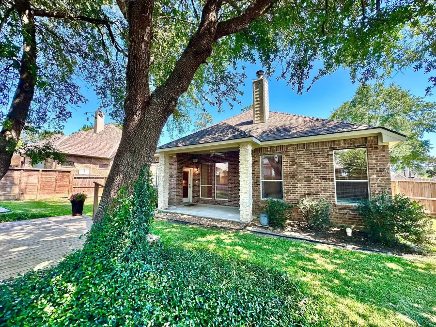 3030 Lake Island Drive, Montgomery, TX 77356 - #2