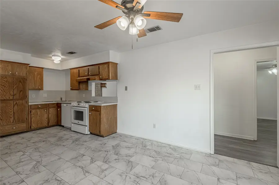 114 Timberline Drive, Huntsville, TX 77320 - #3