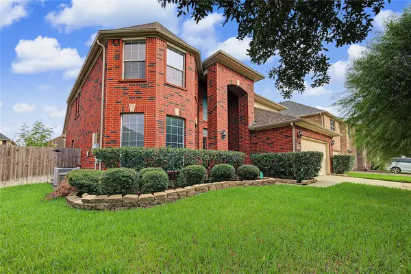 219 Nina Lane Lane W, Stafford, TX 77477