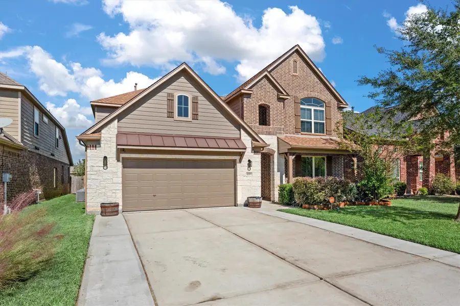 10003 S Whimbrel Circle, Conroe, TX 77385 - Image #2